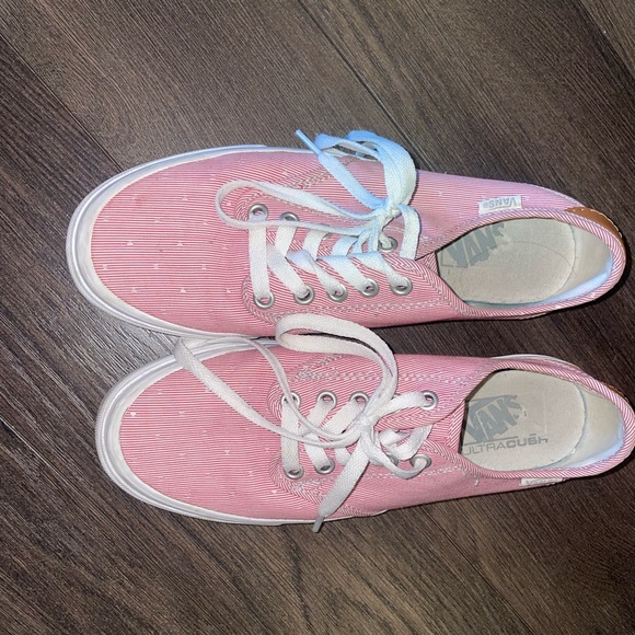 Vans Sneakers - Picture 2 of 3